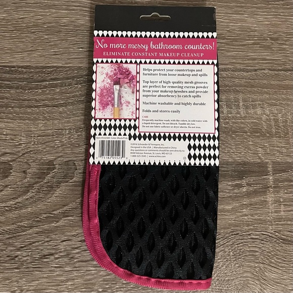 Makeup Mat - Picture 3 of 4